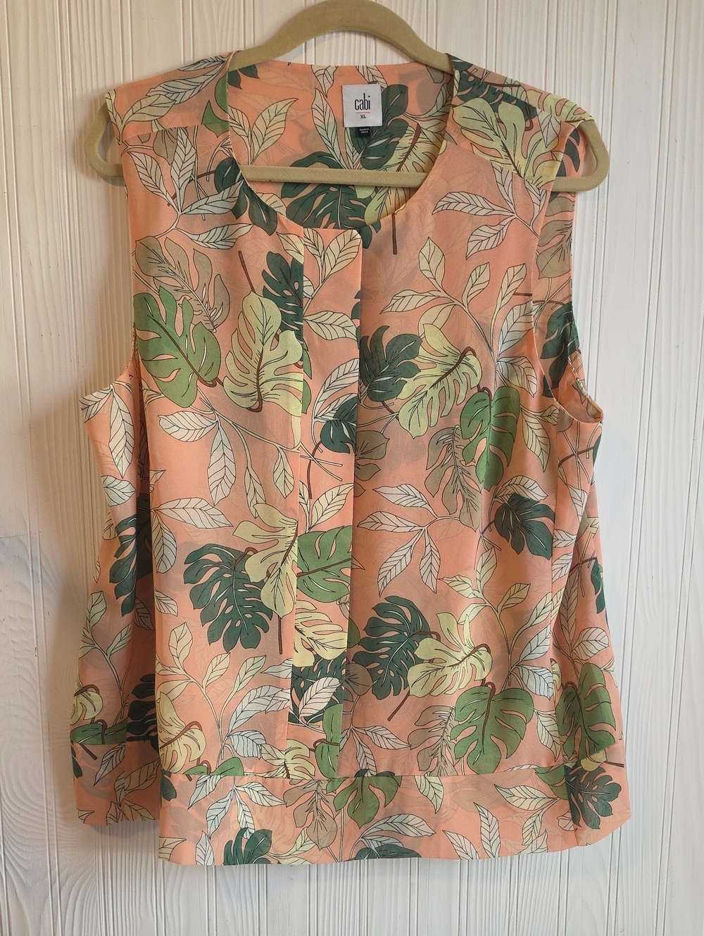 NWOT CAbi Tropical Floral Sleeveless Blouse XL #5351